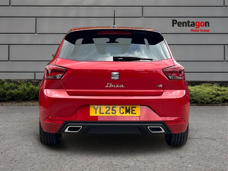  SEAT Ibiza HATCHBACK 1.0 TSI 1 15 FR BLACK EDITION 5DR DSG Petrol