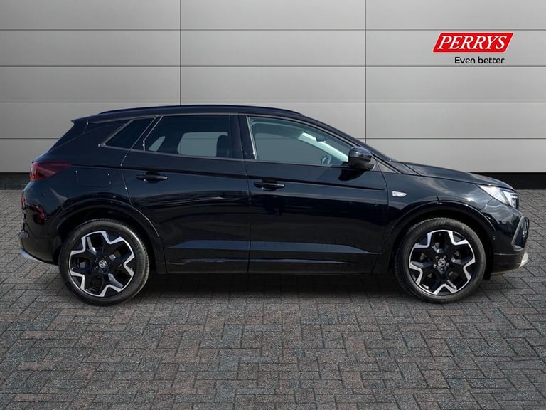 2022 Vauxhall Grandland 1.2 Turbo Ultimate 5dr Hatchback PETROL Manual