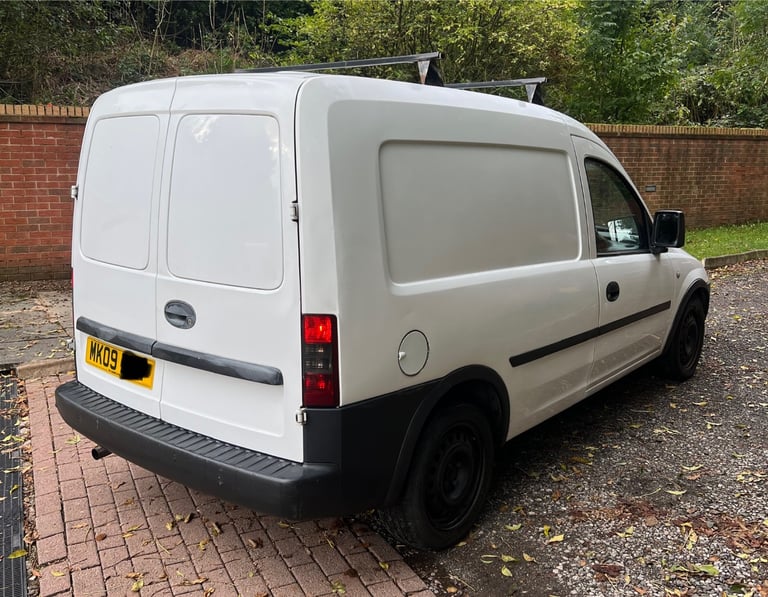 2009 Vauxhall Combo 1.3 Diesel  NO VAT Roof rack