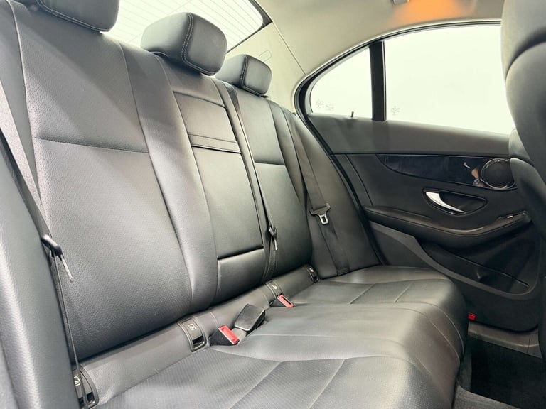 2017 Mercedes-Benz C Class 2.0 C 200 SE Executive Edition Auto 4dr Saloon Petrol Automatic