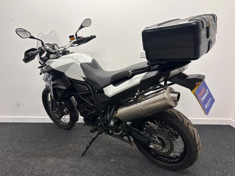 BMW F800GS  ** LOW MILES - HEATED GRIPS - LONG MOT ** 