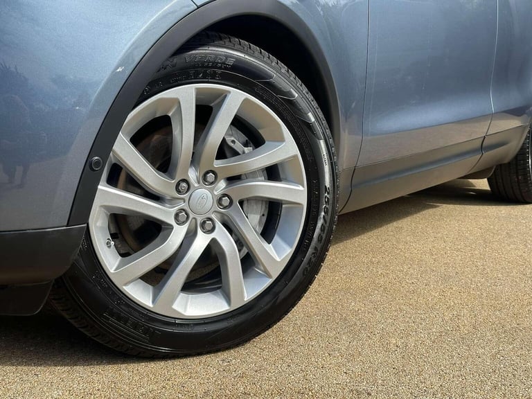 LAND ROVER DISCOVERY 3.0 SD V6 HSE Auto 4WD Euro 6 (s/s) 5dr 2020