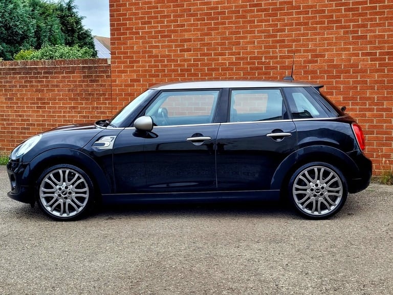 2017 MINI Hatch 1.5 Cooper Seven 5dr HATCHBACK PETROL Manual