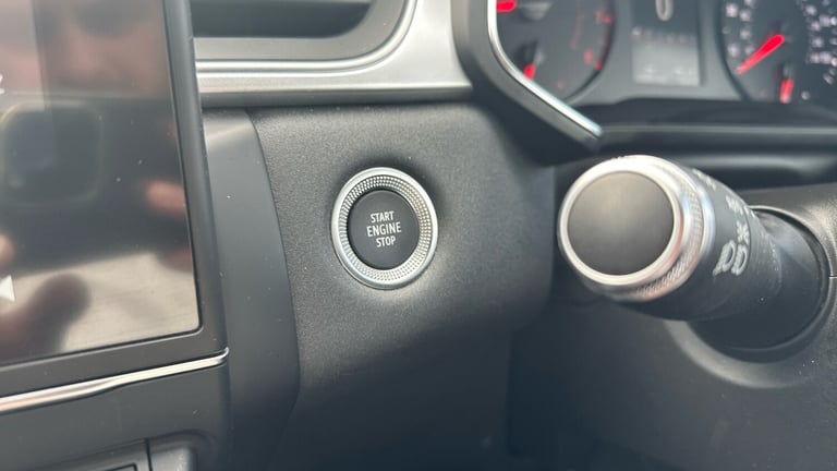 2020 Renault Captur 1.3 TCE 130 Iconic 5dr Petrol Hatchback Hatchback Petrol Manual