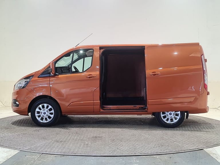 ORANGE FORD TRANSIT CUSTOM 2.0 280 ECOBLUE LIMITED PANEL VAN 5DR L1 H1 EURO 6 1