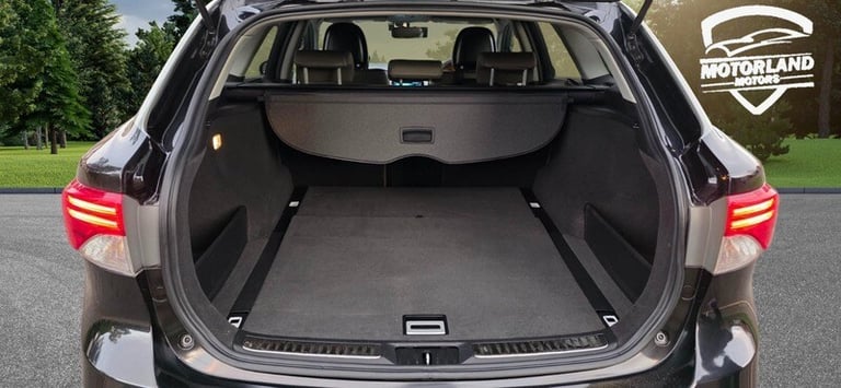 2014 Toyota Avensis 2.0 V-Matic Excel Touring CVT 5dr Petrol Automatic