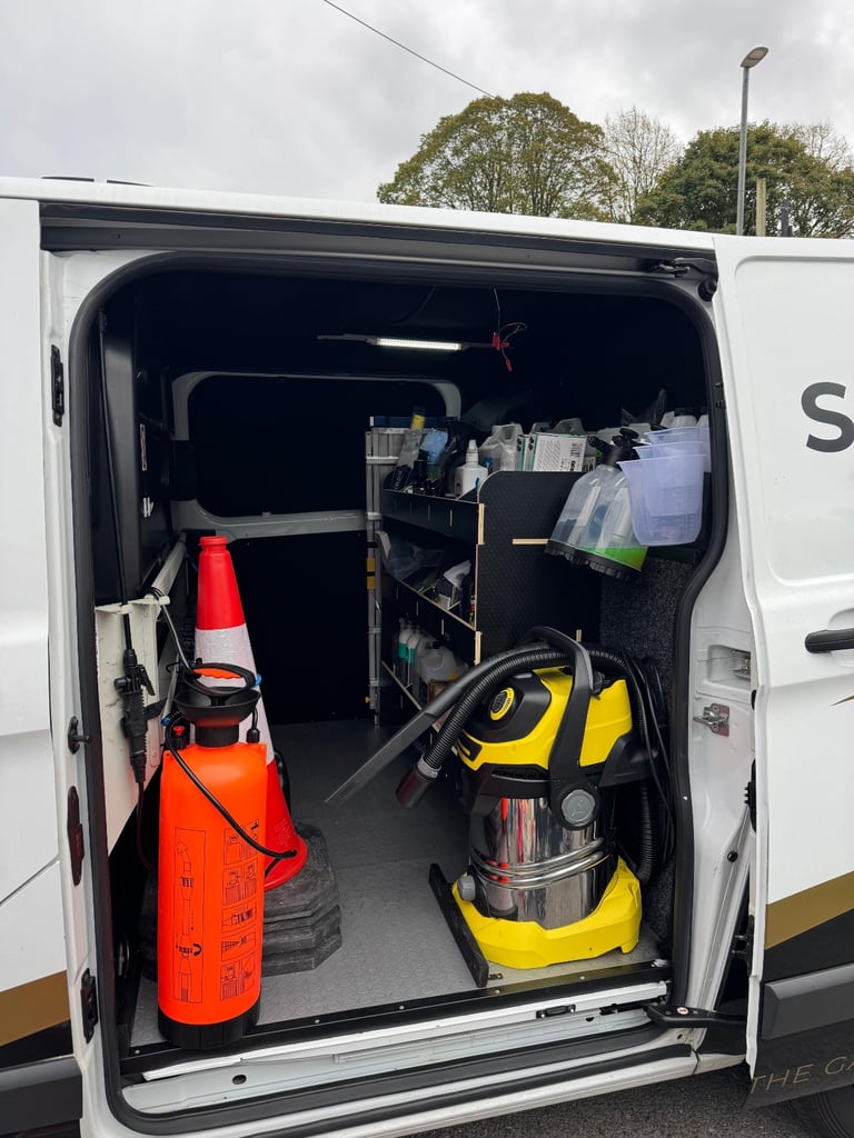 Mobile detailing Van Ford, TRANSIT CUSTOM, Panel Van, 2016, Manual, 1996 (cc)