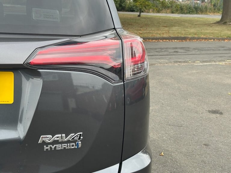 2017 Toyota RAV4 2.5 VVT-h Excel SUV 5dr Petrol Hybrid CVT 4WD Euro 6 (s/s) (Safety Sense, N ESTA...
