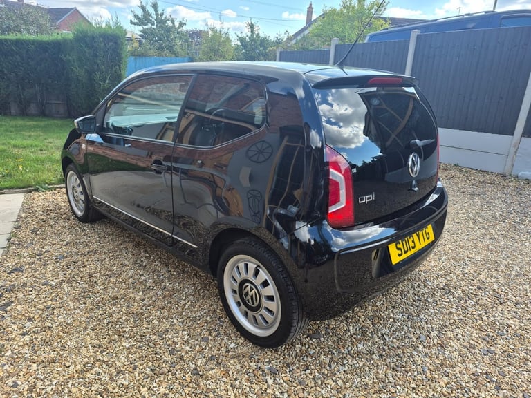 2013 Volkswagen Up 1.0 Up Black 3dr Petrol