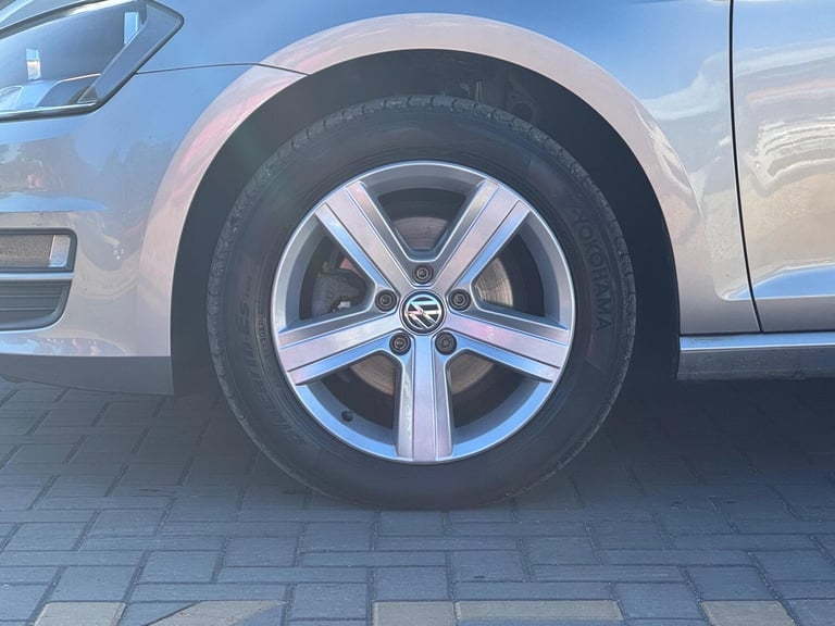 2015 Volkswagen Golf 1.6 TDI BlueMotion Tech Match DSG Euro 5 (s/s) 5dr HATCHBACK Diesel Automatic