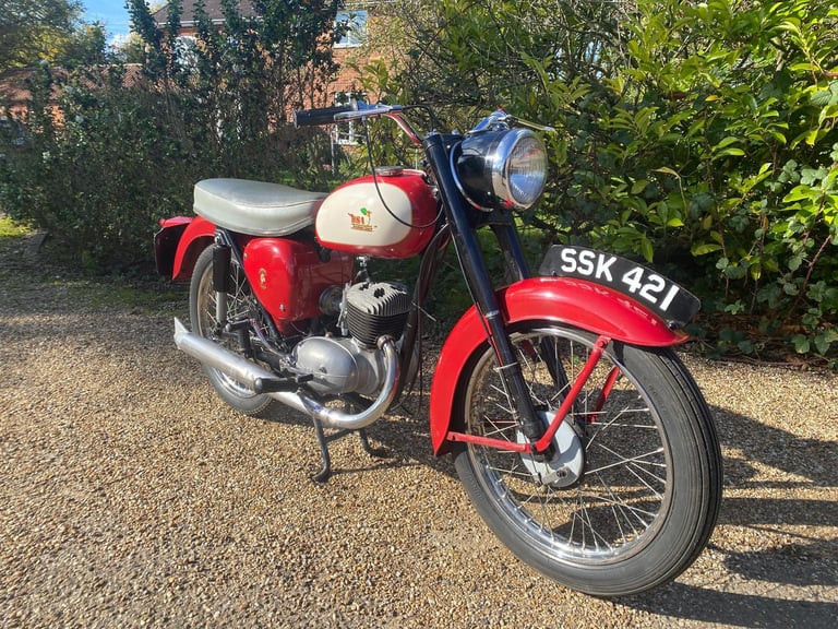 BSA D7 BANTAM 175, 1959, GOOD USABLE LIGHT WEIGHT CLASSIC