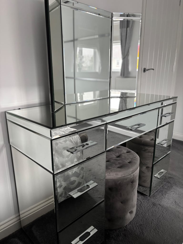 Next Mirror dressing Table, Mirror & 2 x sets bedside drawers 
