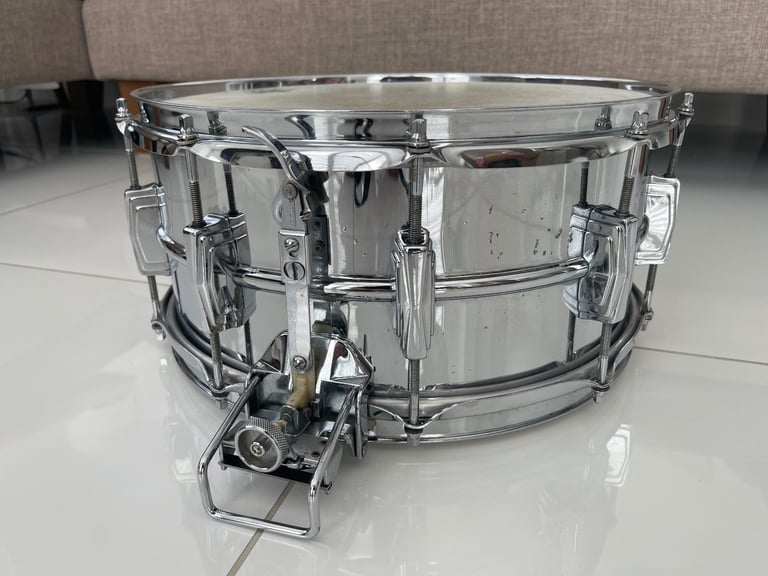 Vintage 70’s  Ludwig 411 14x6.5 Super Sensitive Snare Drum