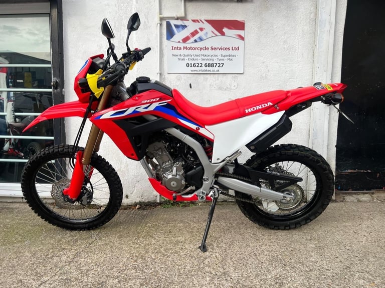 HONDA CRF300LA-P ONLY 649 MILES 2023