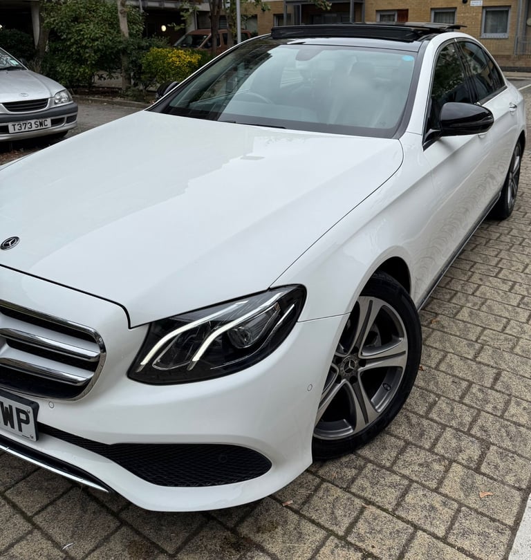 Mercedes-Benz, E CLASS, Saloon, 2017, Semi-Auto, 1950 (cc), 4 doors