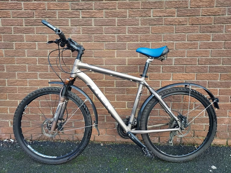 TREK 4300 MOUNTAIN BIKE - RBK 3781