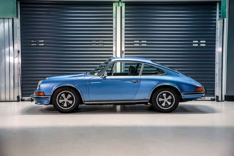  Porsche 911 911 2.4S Coupe Manual  Manual