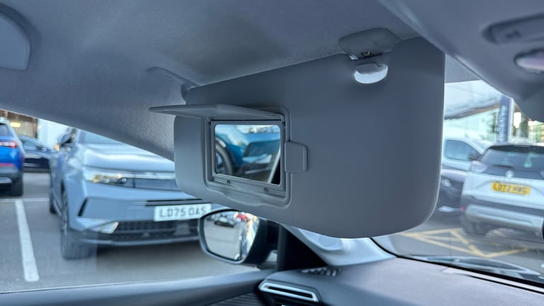 2022 Peugeot 208 1.2 PureTech Allure Premium Hatchback 5dr Petrol EAT Euro 6 (s/s) (100 ps) Hatch...