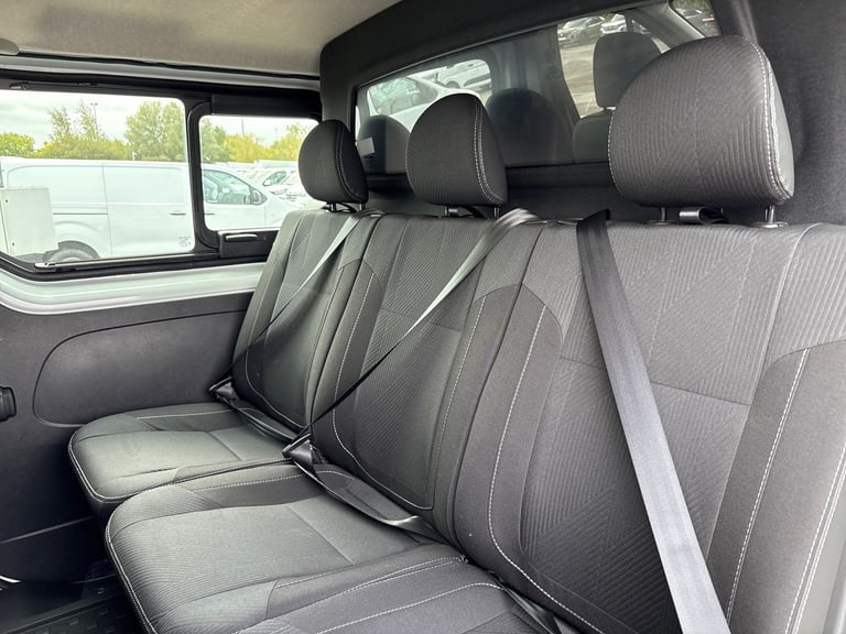 Renault Trafic 2.0 Dci Blue Ll30 Extra Sport Crew Van Double Cab 6dr Diesel