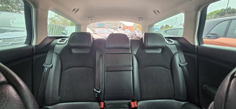  Citroen C5 2.0 HDi Exclusive 5dr Diesel Manual