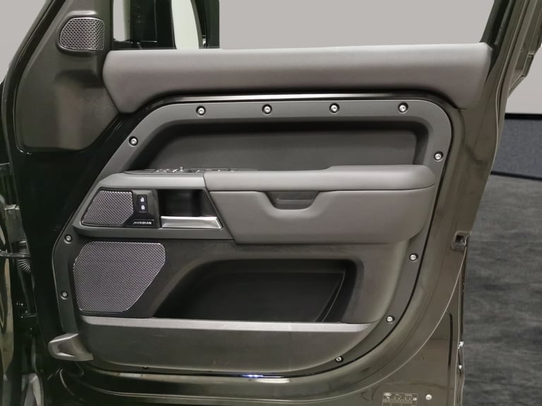 2023 Land Rover Defender 110 3.0 P400 MHEV X SUV 5dr Petrol Auto 4WD Euro 6 (s/s) (400 ps) - ADAP...