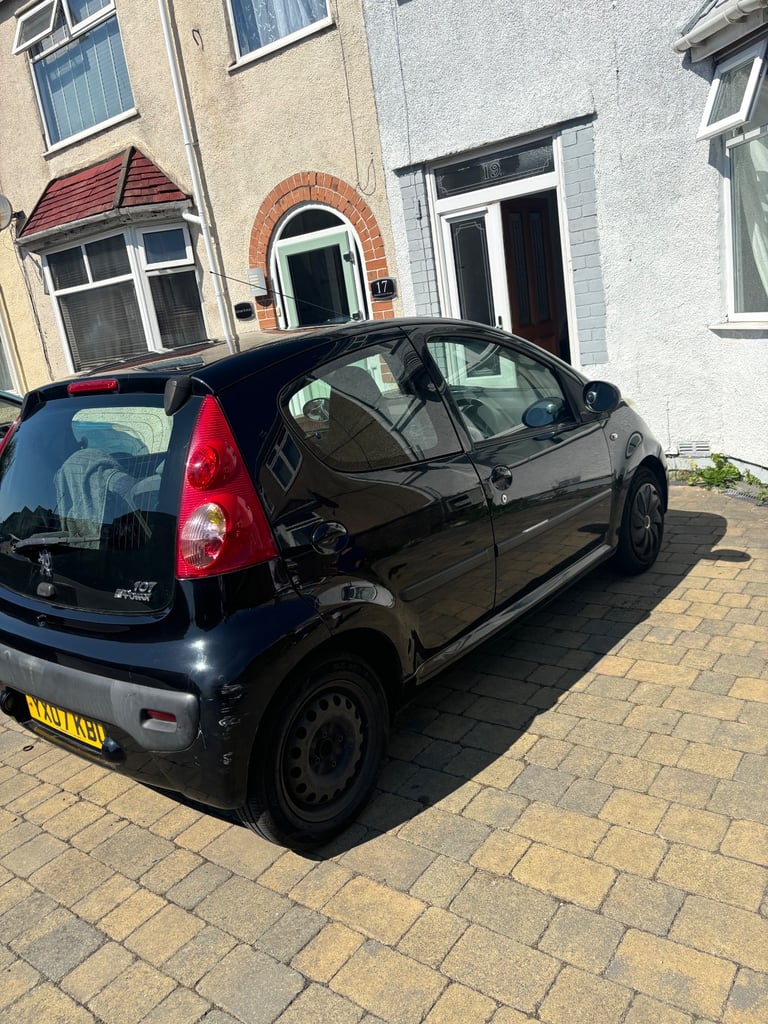 Peugeot, 107, Hatchback, 2007, Semi-Auto, 998 (cc), 5 doors