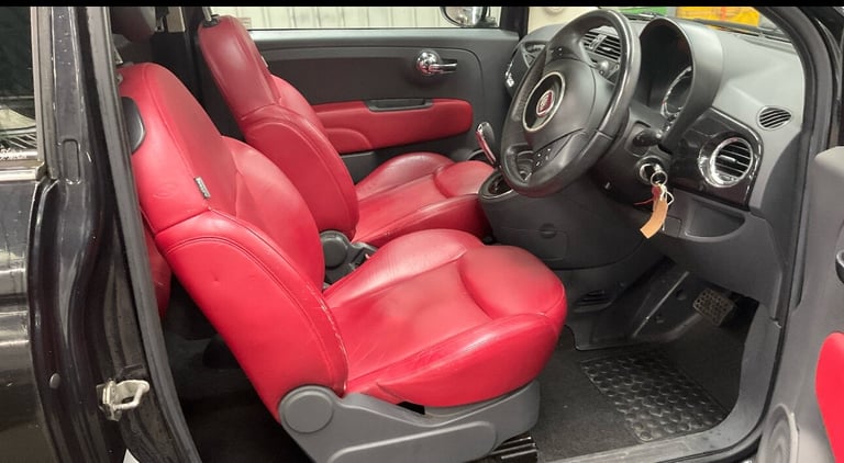 2010 Fiat 500 1.2 Lounge 3dr Dualogic [Start Stop] HATCHBACK Petrol Automatic