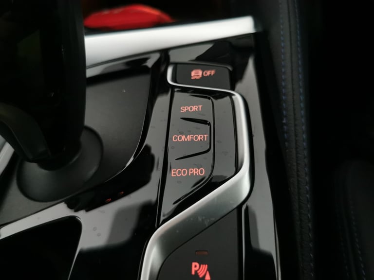 2020 BMW 6 Series Gran Turismo 2.0 620d M Sport GT 5dr Diesel Auto Euro 6 (s/s) (190 ps) - CARPLA...