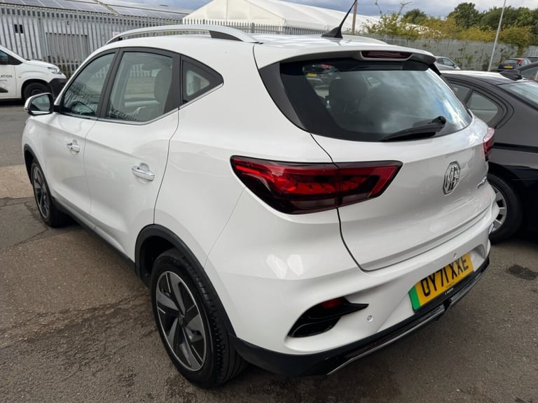 2021 MG MG ZS 72.6kWh Trophy Long Range SUV 5dr Electric Auto (156 ps) HATCHBACK ELECTRIC Automatic