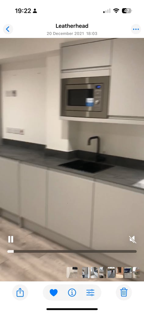 One bed room flat in kt22