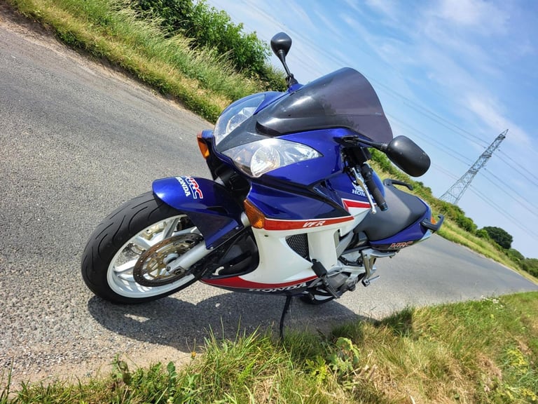2004 54 HONDA VFR 800-5 HRC COLOURS VFR800 VTEC SPORTS TOURER NEW MOT
