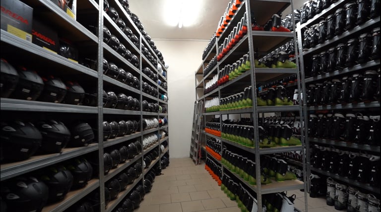 Snowboard Burton Salomon, boots Nitro UK 1 , 2 , 3 , 4 , 5 , 6 , 7 , 8 , 9 , 10 , 11 , 12 , 13