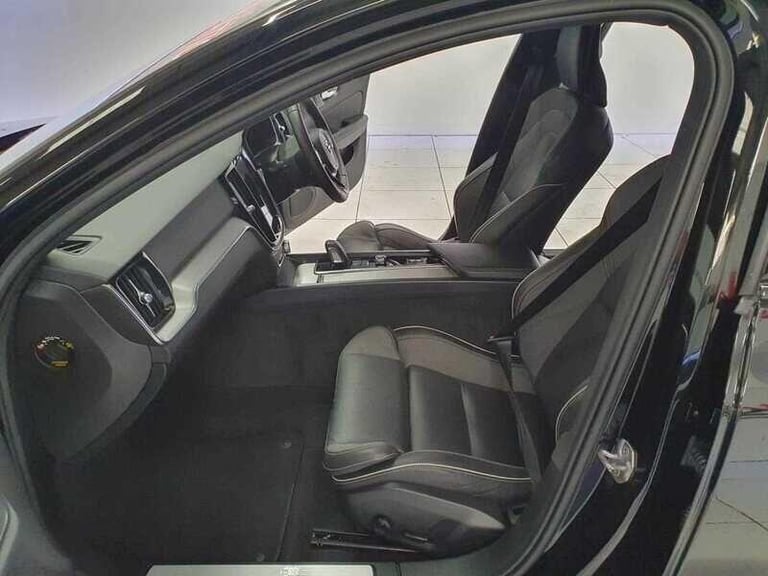 2021 Volvo V60 2.0 B3 MHEV R-Design Estate 5dr ESTATE Petrol/Electric Hybrid Automatic