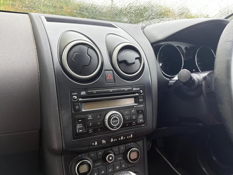  Nissan Qashqai 2.0 Acenta CVT 5dr Petrol Automatic
