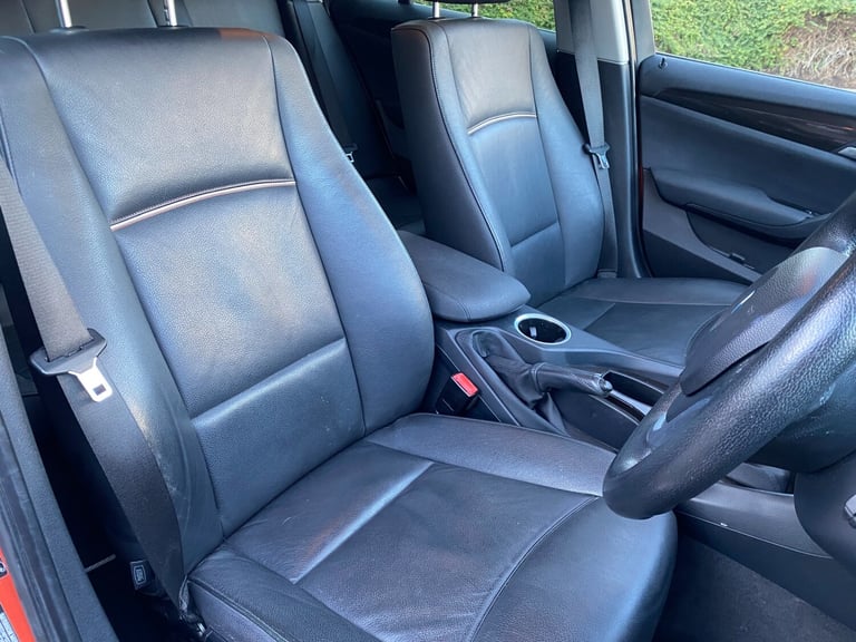 2013 BMW X1 xDrive 18d xLine 5dr ESTATE Diesel Manual