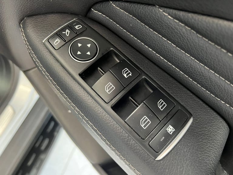 2015 Mercedes-Benz M-Class 3.0 ML350 V6 BlueTEC AMG Line SUV 5dr Diesel G-Tronic 4WD Euro 6 (s/s)...