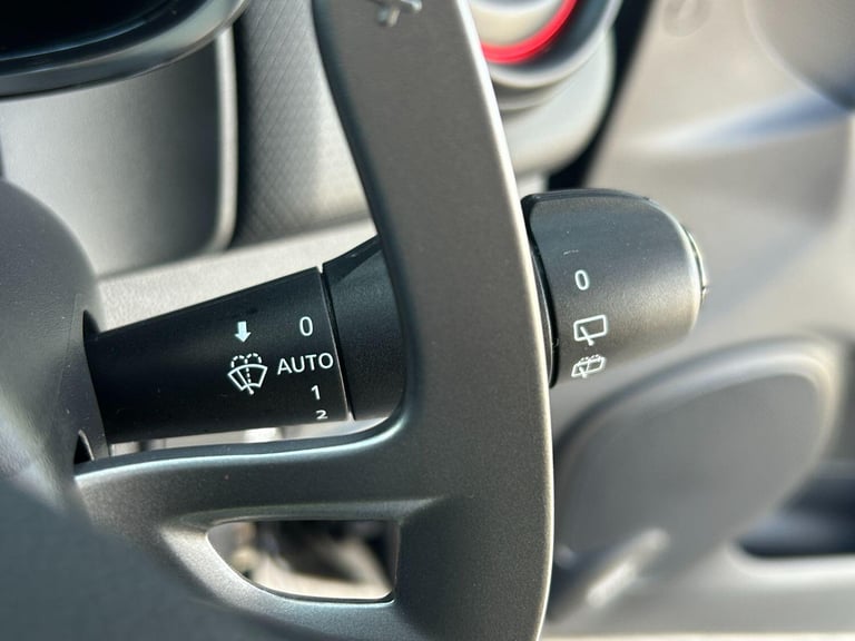 RENAULT CLIO 1.6 Renaultsport Nav 220 Trophy Auto 2017