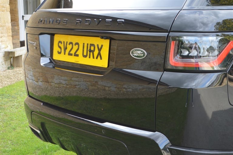 2022 Land Rover Range Rover Sport 3.0 D300 MHEV HSE Dynamic Black SUV 5dr Diesel Auto 4WD Euro 6 ...