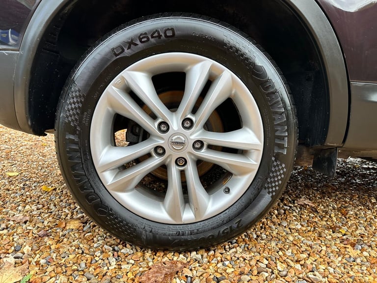 2012 Nissan Qashqai 1.5 dCi Acenta 2WD Euro 5 5dr HATCHBACK Diesel Manual