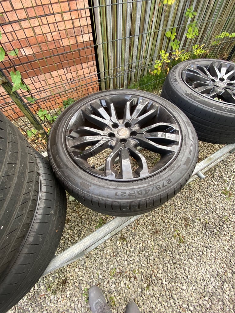 Range Rover sport wheels