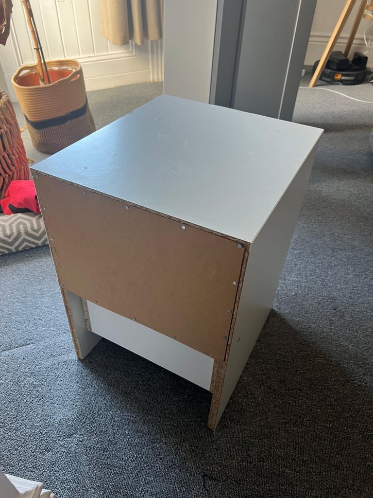 2x IKEA MALM CHEST OF 2 DRAWERS WHITE