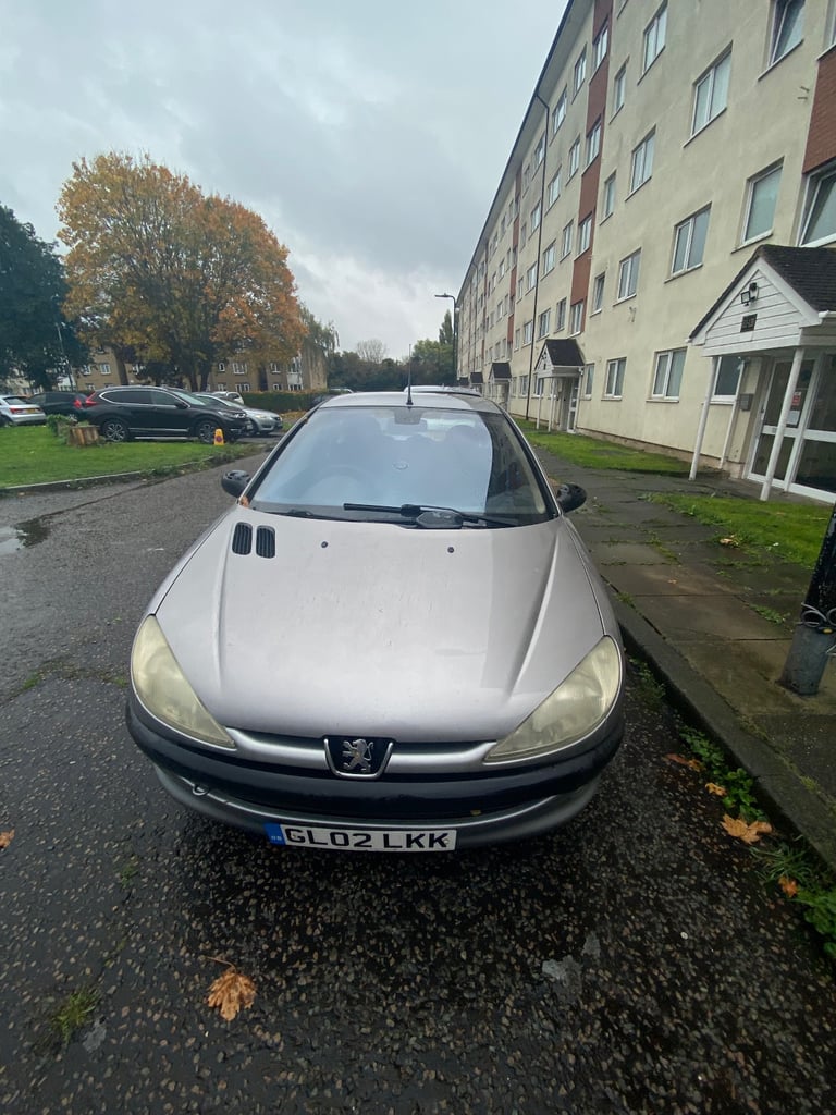 Peugeot, 206, Hatchback, 2002, Manual, 1360 (cc), 3 doors