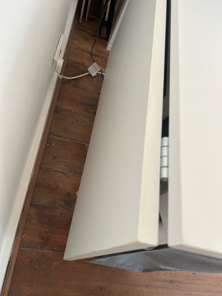 KALLHALL Table and FROSVI Chairs | in Wandsworth, London | Gumtree