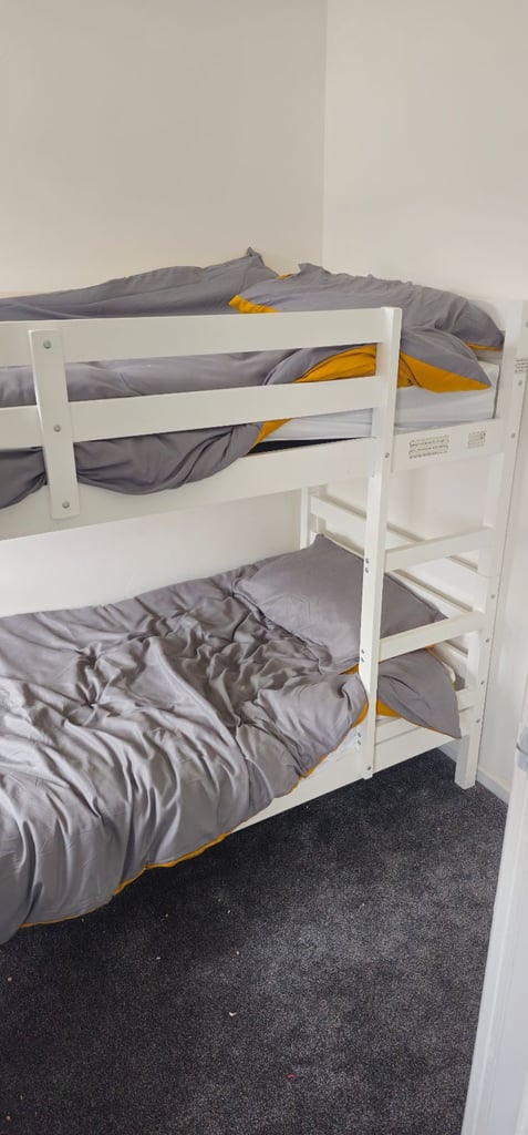 image for Bunk bed