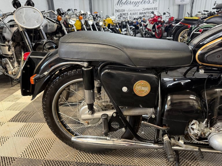 1959 Velocette Valiant 192cc, older restoration, px welcome, delivery available