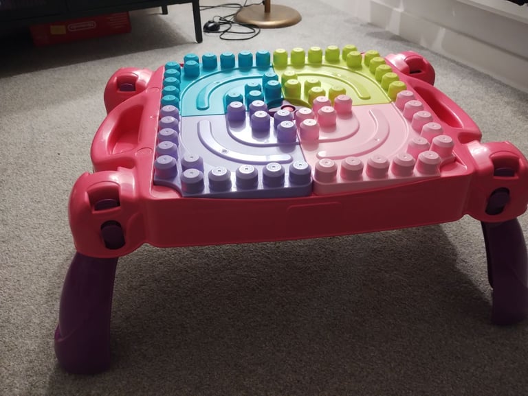 image for MEGA BLOKS TABLE