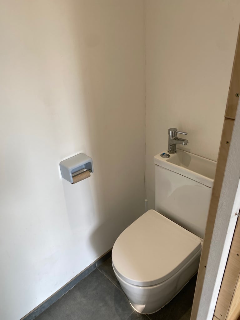 B1 Office / Artist’s Studio / Workshop Birkbeck nr Penge Crystal Palace Norwood