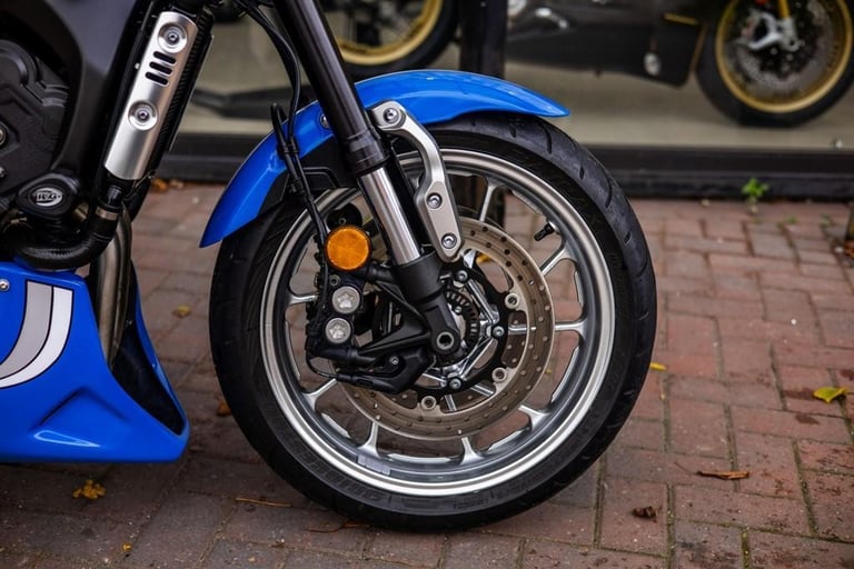 Yamaha XSR900 LOW MILES ! RD FAIRINGS ! AKRO ! STUNNING