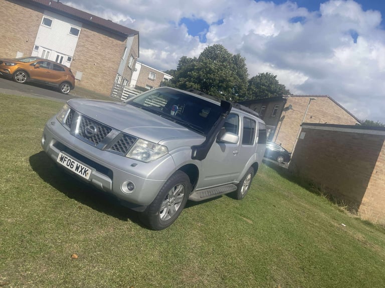 Nissan, PATHFINDER, Estate, 2006, Manual, 2488 (cc), 5 doors