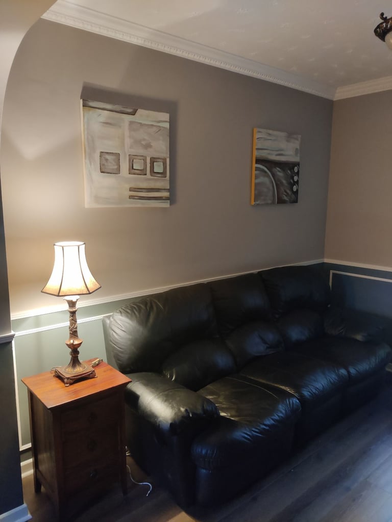 Good size double room for rent central Ballymena 